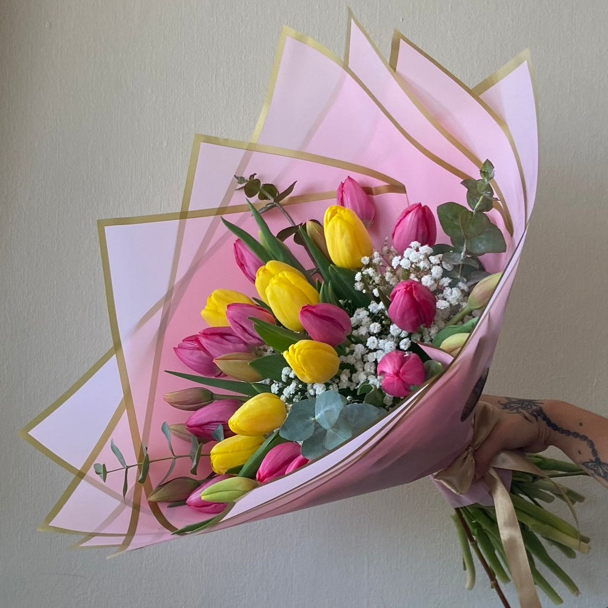 Ramo 30 Tulipanes