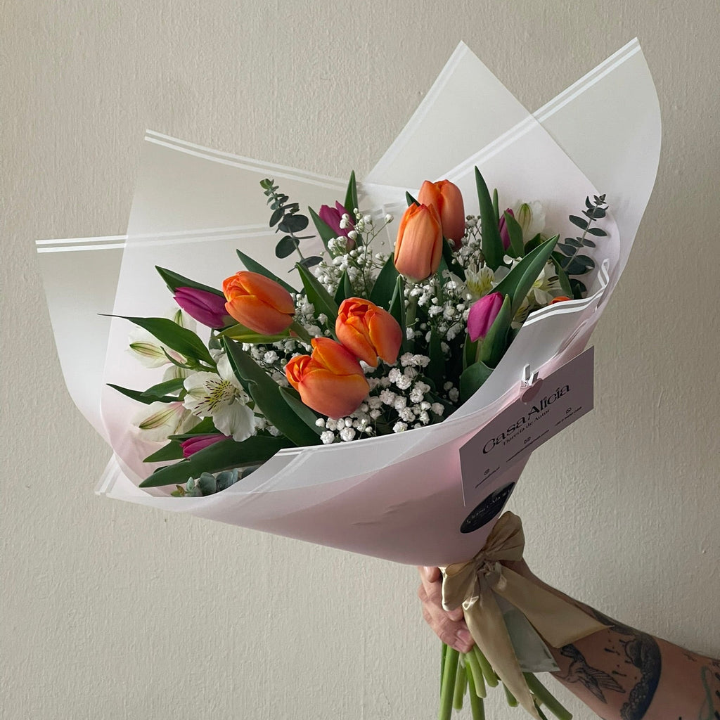 Ramo 10 Tulipanes